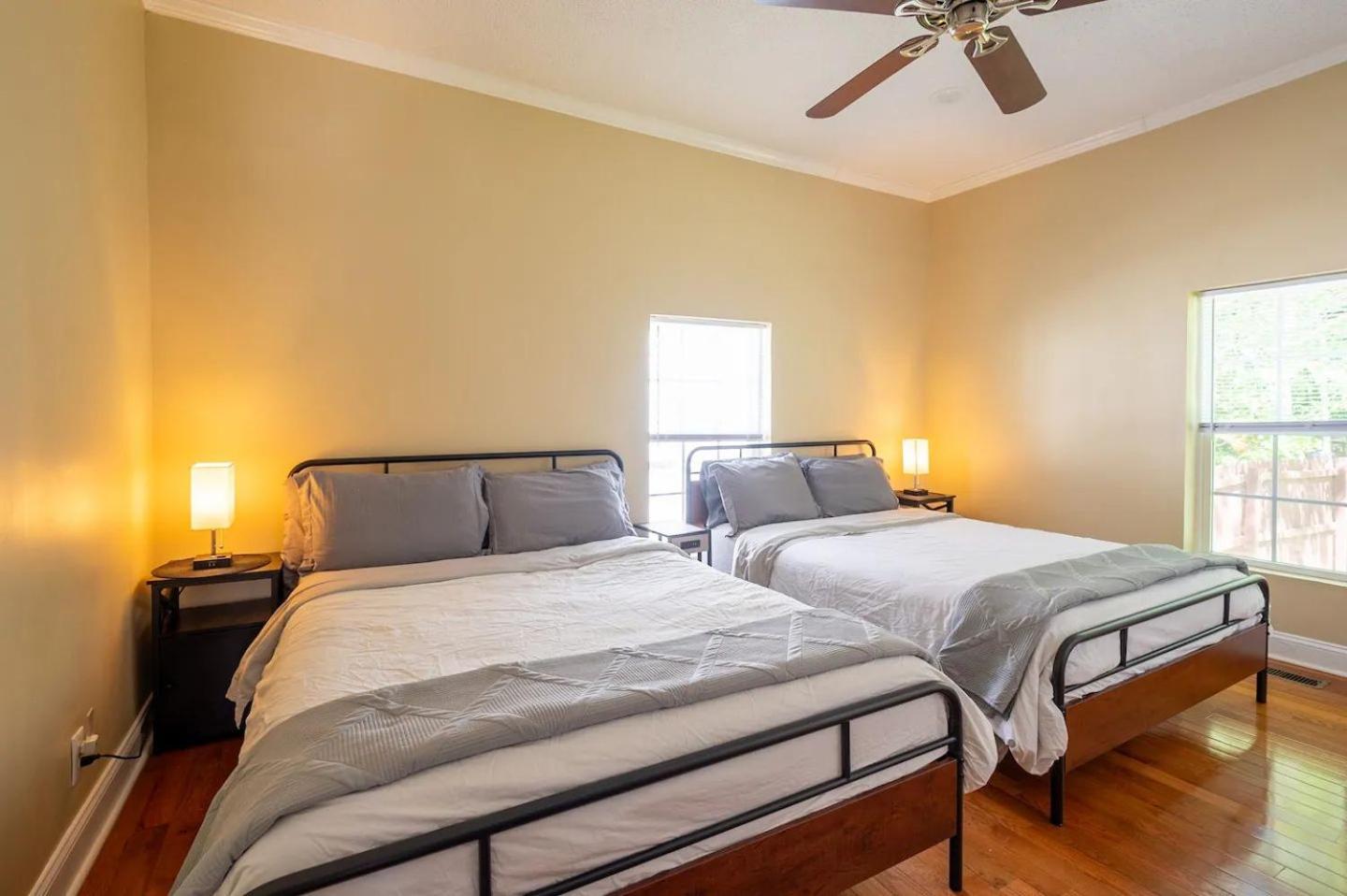 דורהאם Modern 3-Bedroom, Big Fence Yard, Pets Stay Free מראה חיצוני תמונה