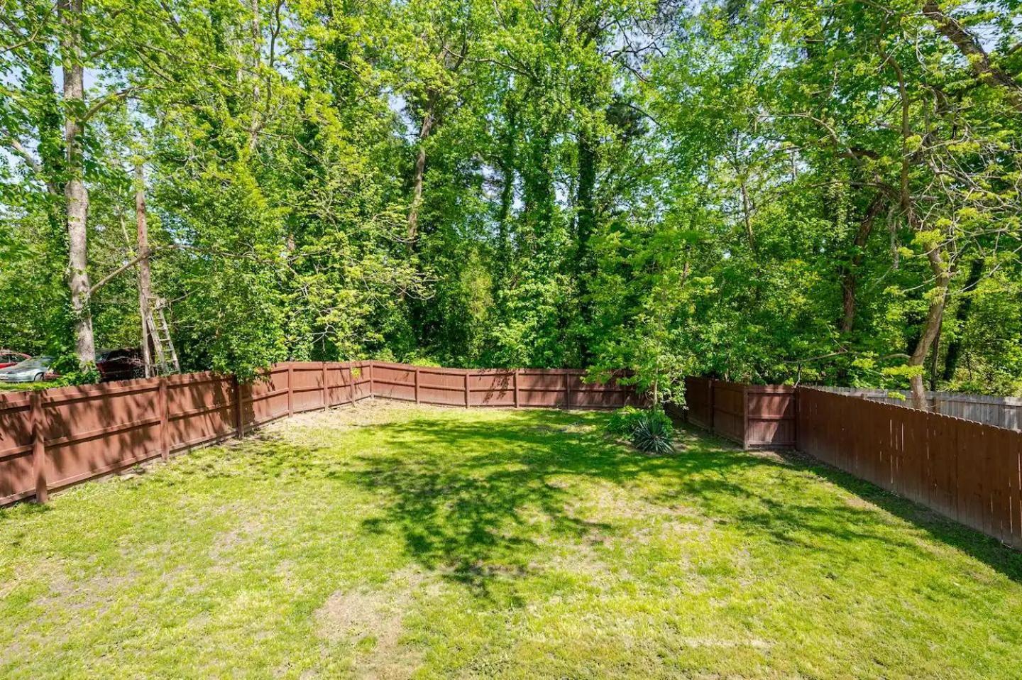 דורהאם Modern 3-Bedroom, Big Fence Yard, Pets Stay Free מראה חיצוני תמונה